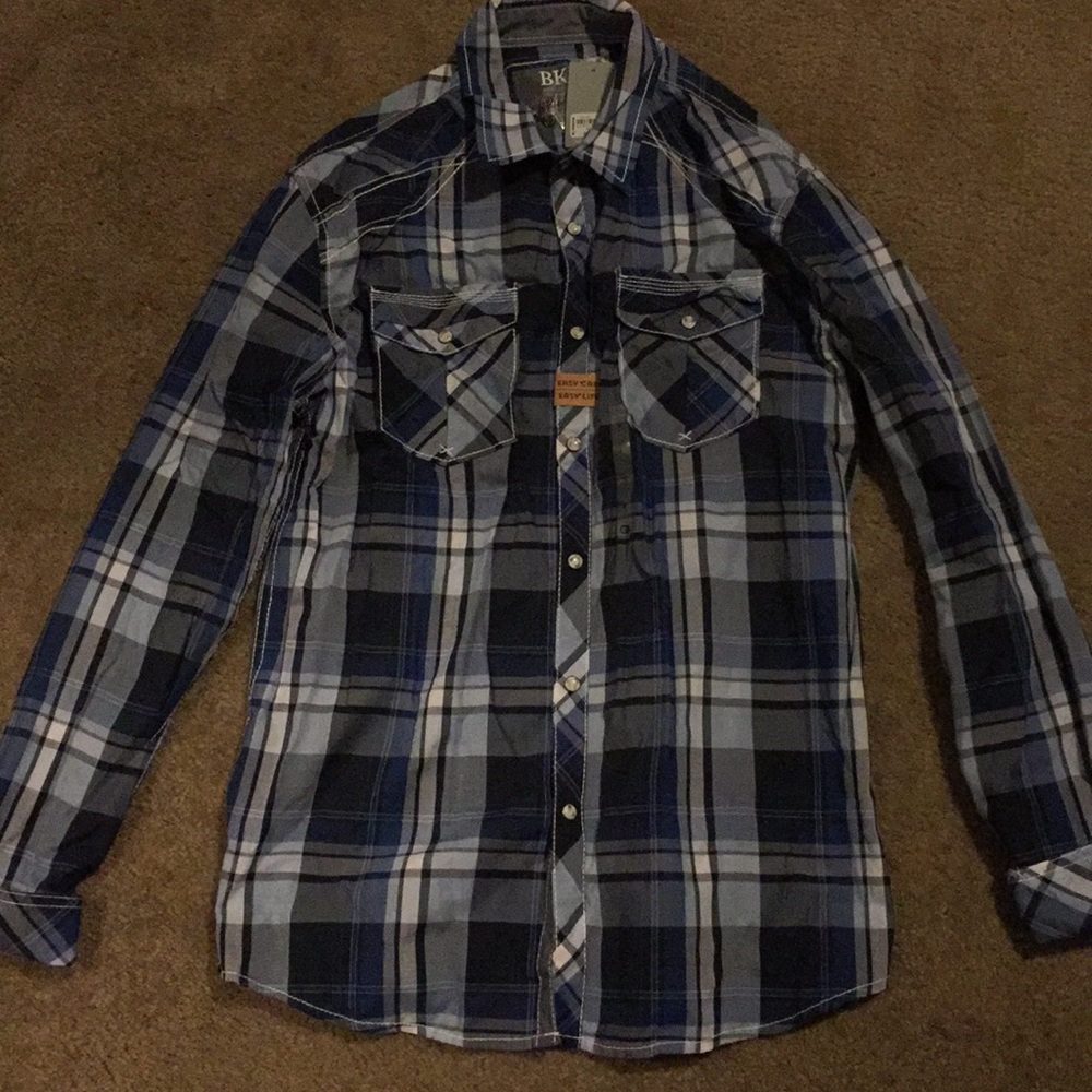 Men's plaid button down